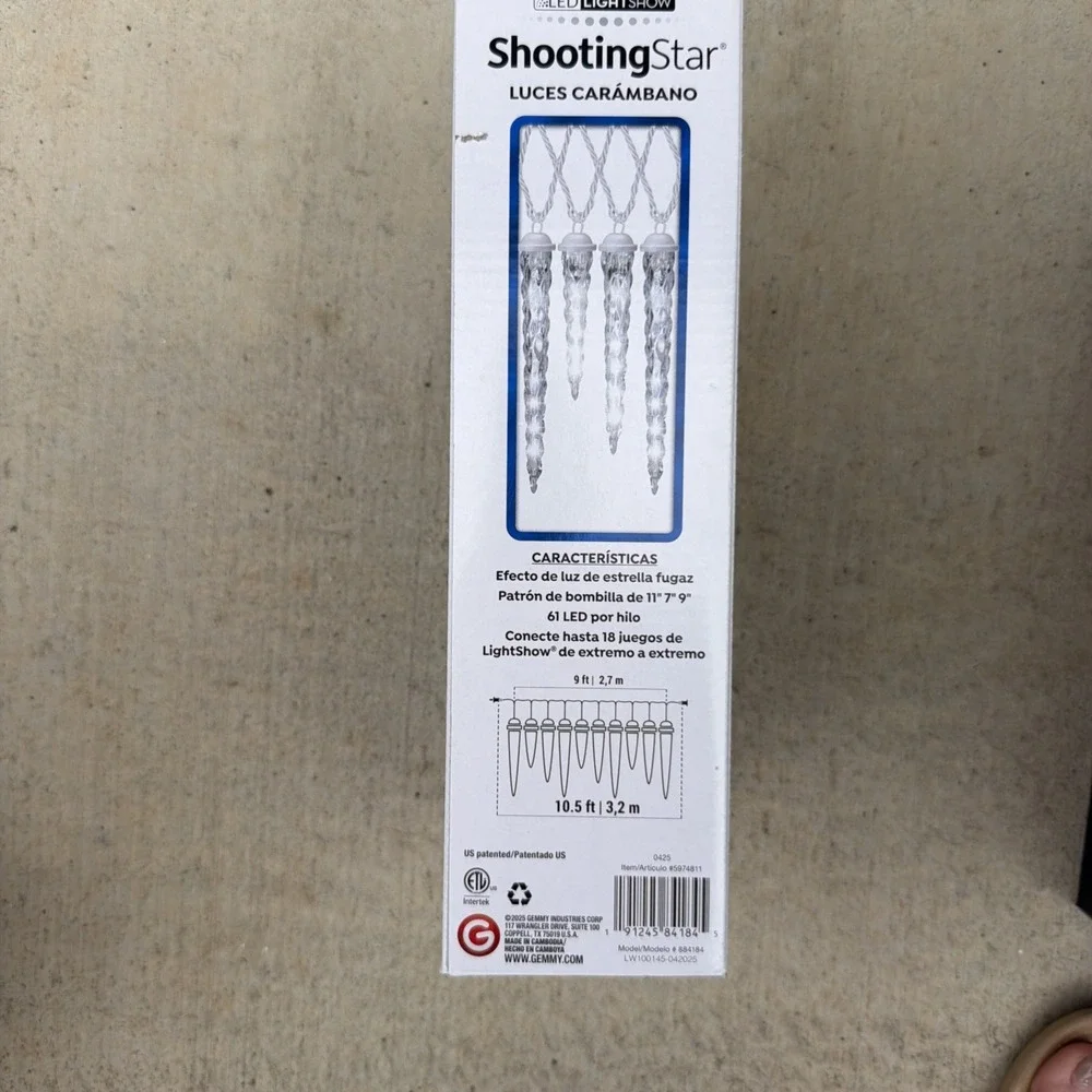 Gemmy Lightshow Shooting Star White LED Icicle Christmas Lights 10 Count Set NEW